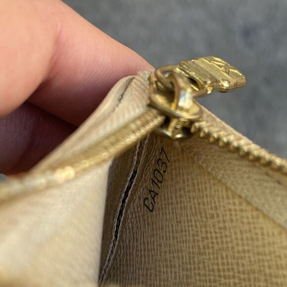 LOUIS VUITTON Key Pouch Key Cles Wallet Damier Azur Key Chain Coin Pouch - Picture 10 of 10